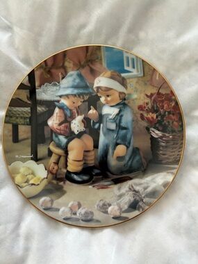 Hummel Figurine Collector Plate with Children Scene - Blue Accents